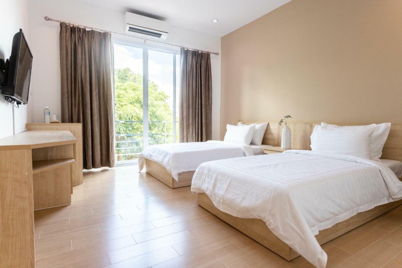 O2 Hotel Lopburi Exterior photo